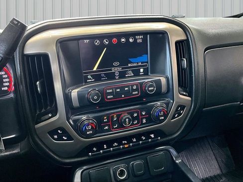 Used 2016 GMC Sierra 3500 Denali AWD/4WD image 9