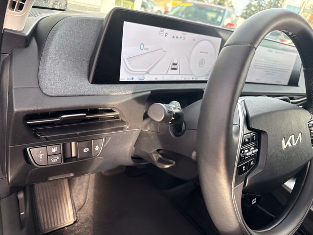 Certified 2024 Kia EV6 Wind w/ Wind Technology Package AWD/4WD image 19