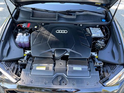 Used 2026 Audi Q8 Prestige AWD/4WD image 29