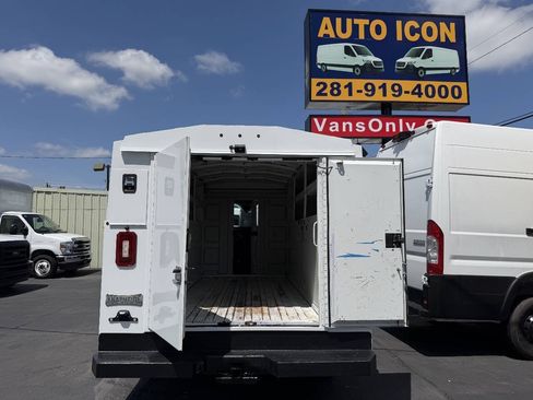 Used 2020 Ford Transit 350 w/ Interior Upgrade Package RWD image 13