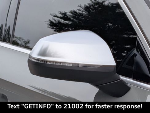 Used 2022 Audi SQ5 Premium image 13