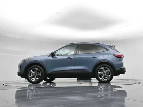 Used 2025 Ford Escape ST-Line image 57