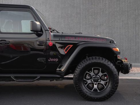 Used 2018 Jeep Wrangler Unlimited Rubicon AWD/4WD image 14