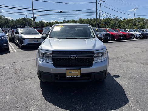 Certified 2023 Ford Maverick XLT w/ Equipment Group 300A Standard AWD/4WD image 9
