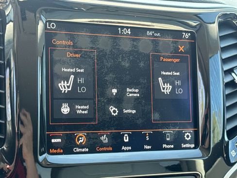 Used 2020 Jeep Cherokee Limited image 34