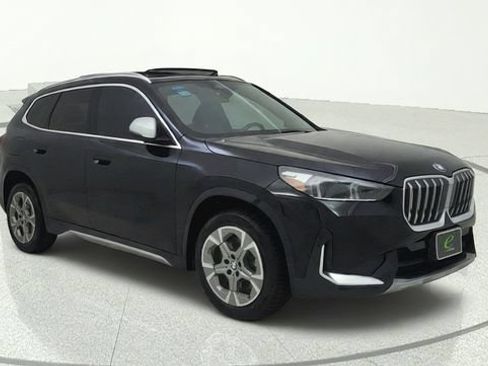 Used 2024 BMW X1 xDrive28i AWD/4WD image 1