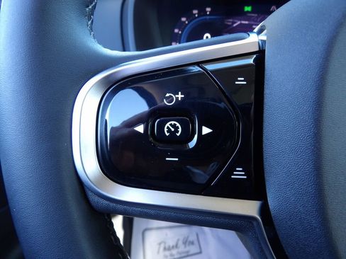 Certified 2025 Volvo XC90 B6 Ultra image 20