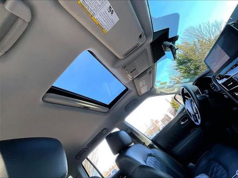 Certified 2022 Nissan Armada Platinum w/ Captain's Chairs Package image 23