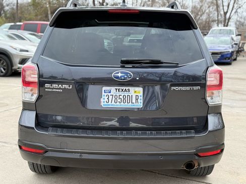 Used 2018 Subaru Forester 2.5i Touring image 5
