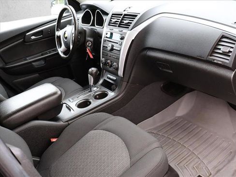 Used 2011 Chevrolet Traverse LT w/ Personal Connectivity Package AWD/4WD image 27