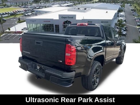Used 2022 Chevrolet Colorado Z71 w/ Z71 Midnight Edition AWD/4WD image 5