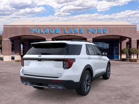New 2026 Ford Explorer Active w/ Active Comfort Package AWD/4WD image 8