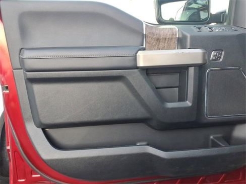 Certified 2019 Ford F350 Lariat w/ Lariat Ultimate Package image 11