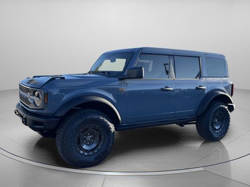 New 2025 Ford Bronco Badlands w/ Sasquatch Package image 2