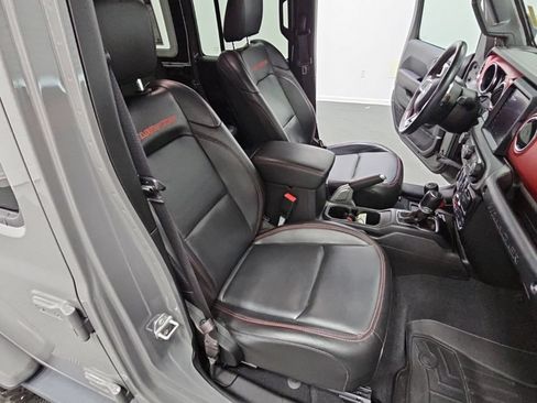 Used 2021 Jeep Wrangler Unlimited Rubicon AWD/4WD image 42