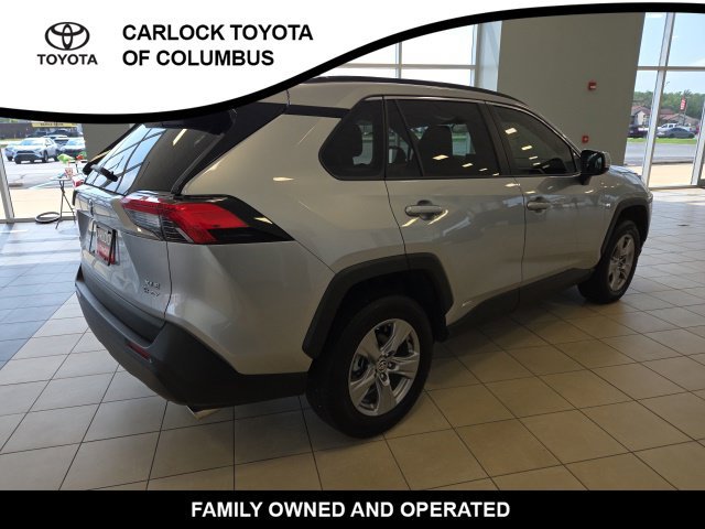 Used 2025 Toyota RAV4 XLE AWD/4WD image 8
