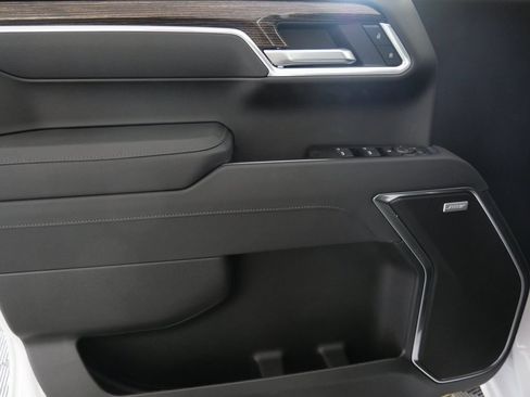 New 2026 GMC Sierra 1500 Elevation w/ Elevation Premium Package AWD/4WD image 11