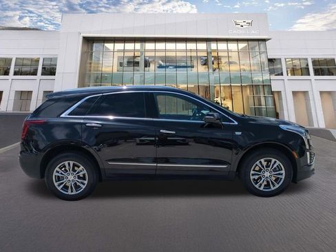 Certified 2023 Cadillac XT5 Premium Luxury FWD image 4