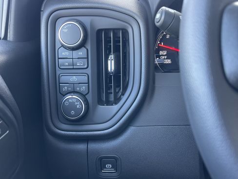 New 2026 Chevrolet Silverado 1500 W/T w/ WT Value Package image 21