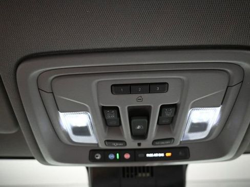 Used 2024 Chevrolet Silverado 2500 LTZ w/ LTZ Convenience Package image 25