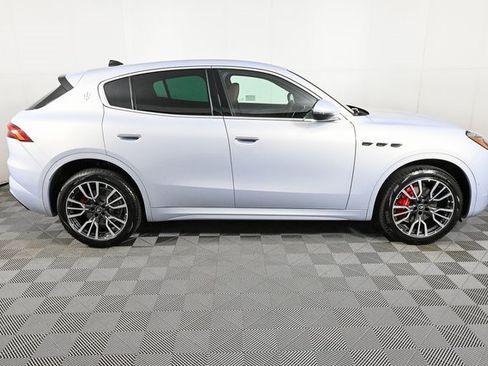 New 2025 Maserati Grecale GT image 29
