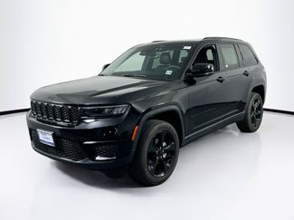 Used 2023 Jeep Grand Cherokee Altitude video 1