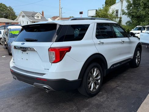 Used 2020 Ford Explorer Limited AWD/4WD image 5