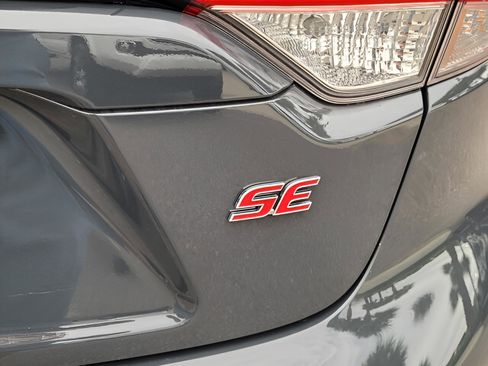 Certified 2025 Toyota Corolla SE image 27