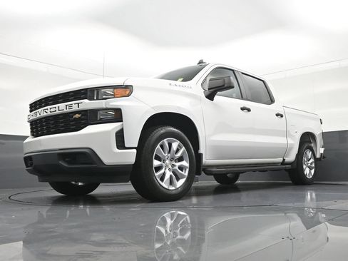 Used 2020 Chevrolet Silverado 1500 Custom w/ Custom Value Package RWD image 23