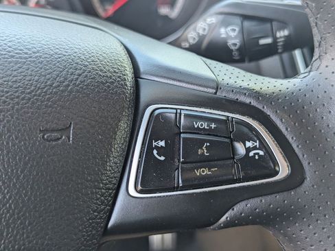 Used 2018 Ford Focus ST w/ Equipment Group 402A FWD image 25