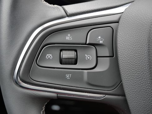 Used 2022 Buick Encore GX Select w/ Sport Touring Package image 25