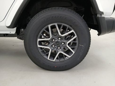 New 2026 Jeep Wrangler Sahara w/ Technology Group image 16