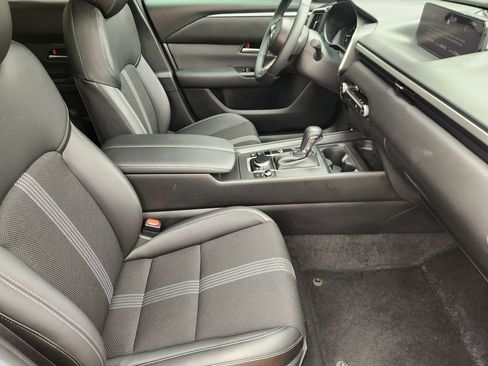 Used 2025 MAZDA CX-50 AWD 2.5 S w/ Weather Package image 13