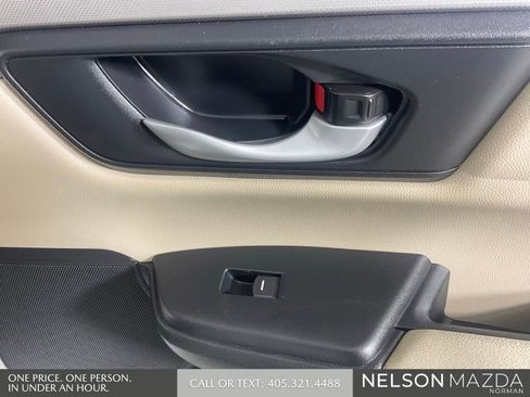 Used 2018 Honda CR-V LX image 24