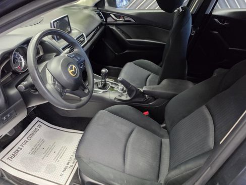 Used 2016 MAZDA MAZDA3 i Sport FWD image 12