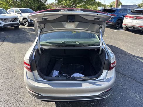 New 2025 Volkswagen Jetta SE image 25