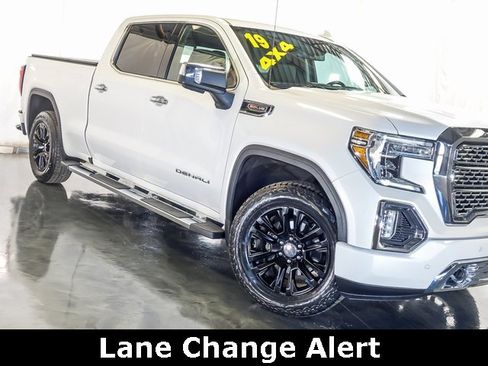 Certified 2019 GMC Sierra 1500 Denali w/ Driver Alert Package II image 5