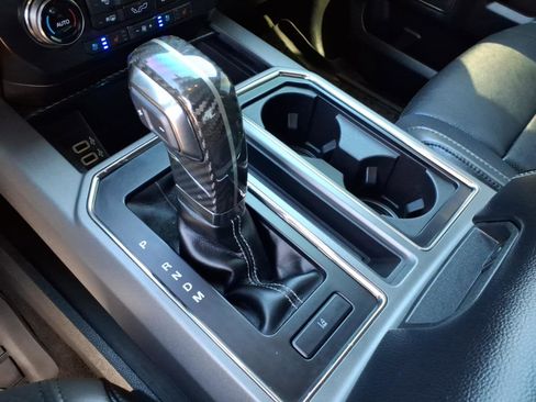 Used 2019 Ford F150 Raptor w/ Equipment Group 802A Luxury image 27