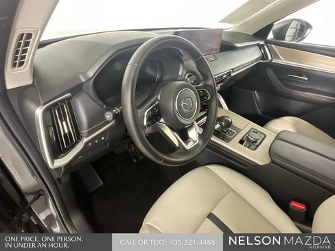Certified 2025 MAZDA CX-90 Plug-In Hybrid w/ Preferred AWD/4WD image 33