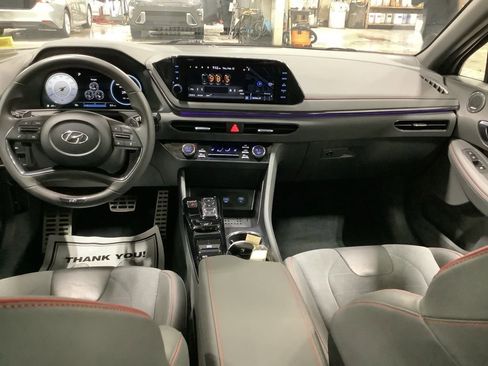 Used 2022 Hyundai Sonata N Line image 4