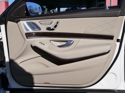 Used 2019 Mercedes-Benz S 560 S 560 / AMG Line / Premium Pac image 50