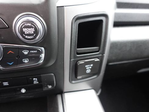 Used 2023 RAM 1500 Warlock AWD/4WD image 41