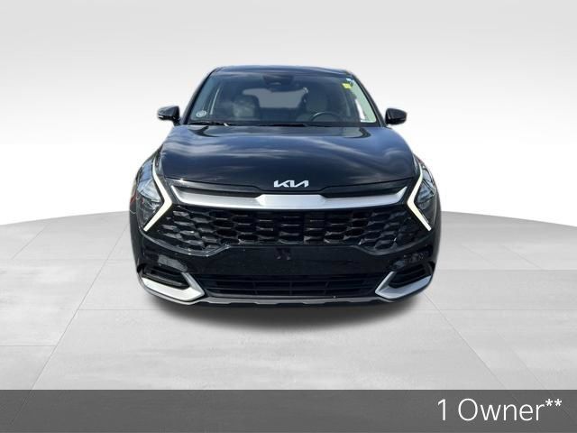 Certified 2023 Kia Sportage EX FWD image 3