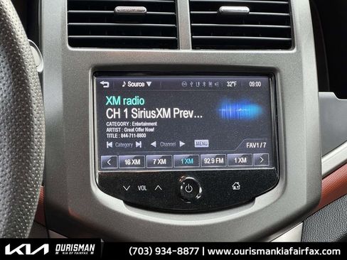 Used 2015 Chevrolet Sonic LT image 10