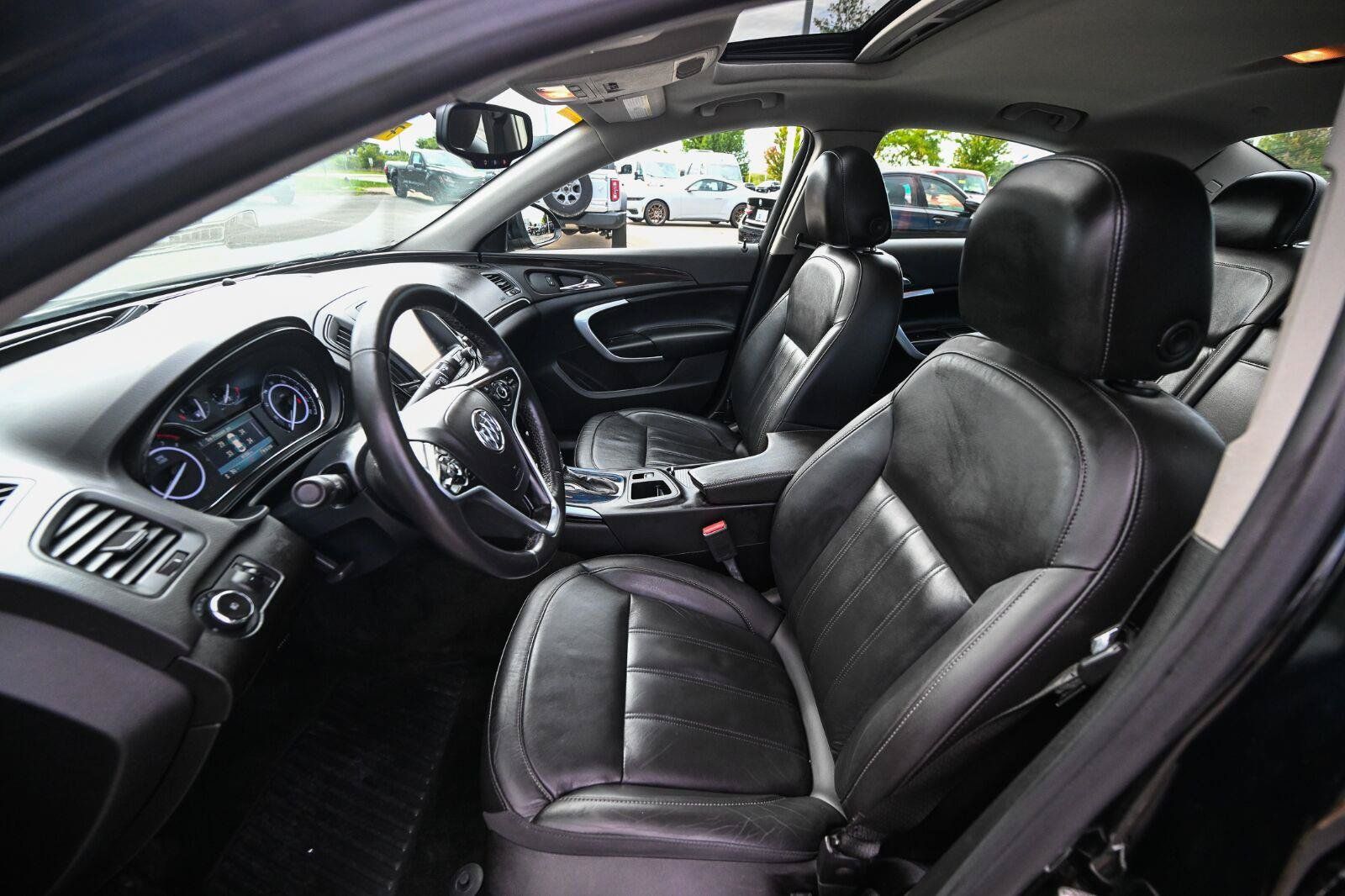 Used 2016 Buick Regal Premium FWD image 18