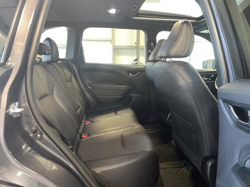 Used 2025 Subaru Forester Limited image 25