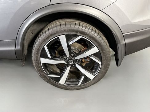 Used 2021 Nissan Rogue Sport SL w/ Premium Package AWD/4WD image 37