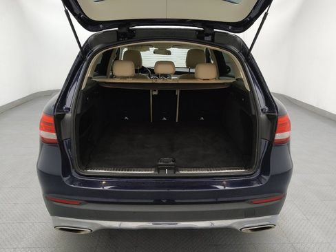 Used 2019 Mercedes-Benz GLC 300 4MATIC w/ Premium Package image 29