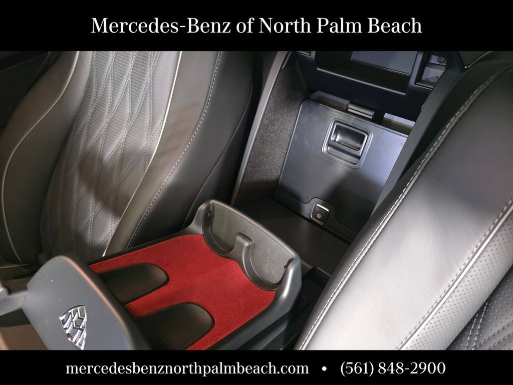 Certified 2025 Mercedes-Benz Maybach GLS 600 4MATIC image 17