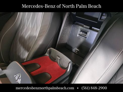 Certified 2025 Mercedes-Benz Maybach GLS 600 4MATIC image 17